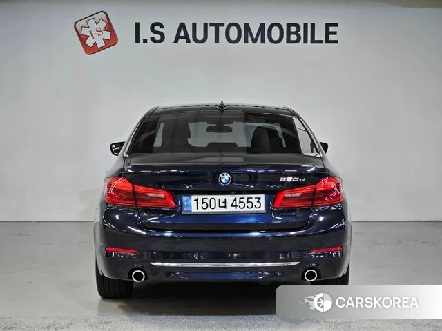 BMW 5 Series (G30) id 4689356 из Кореи 14