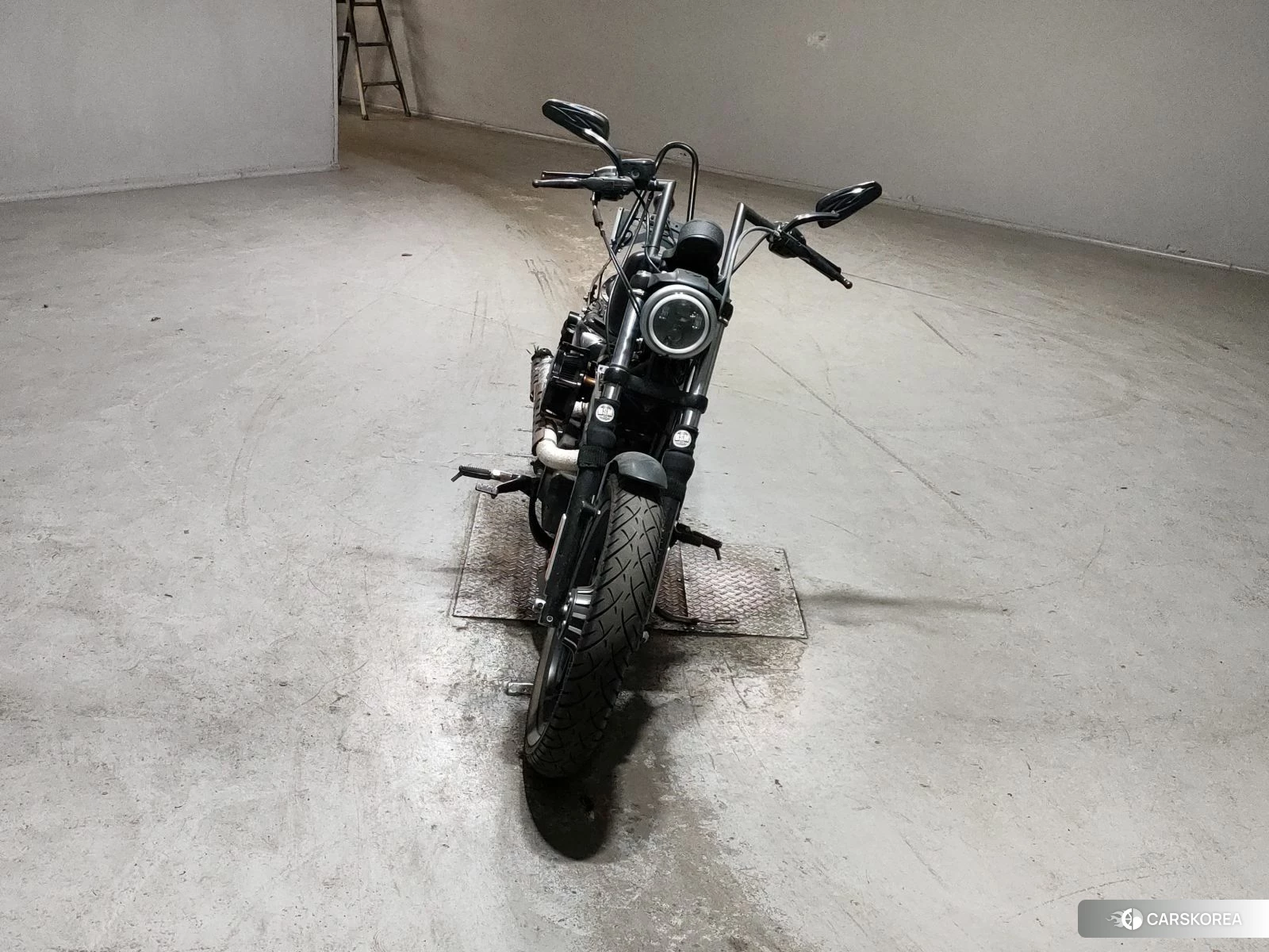 Harley-Davidson Sportster XL883N 2014 из Японии, фото 2