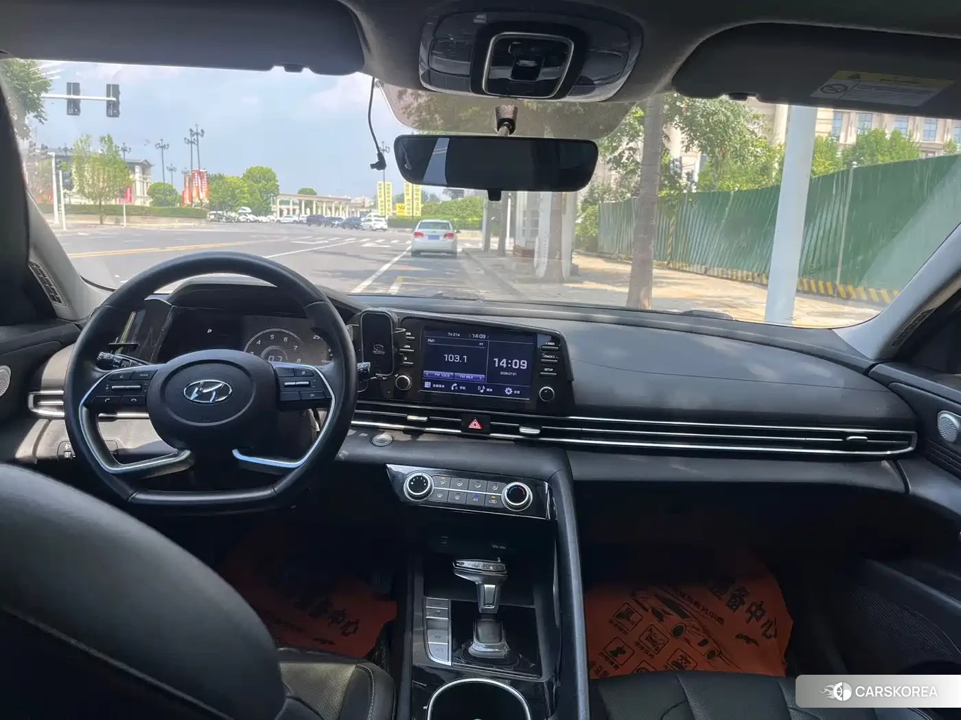 Hyundai Elantra 2022 Silver/gray из Китая, фото 4