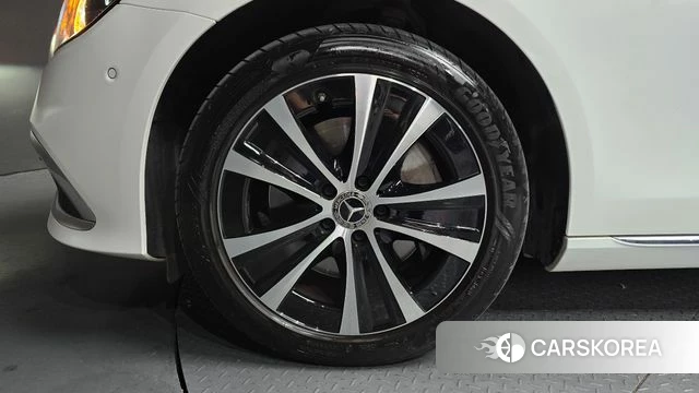 Mercedes-Benz E-Class W213 id 4881429 из Кореи 27