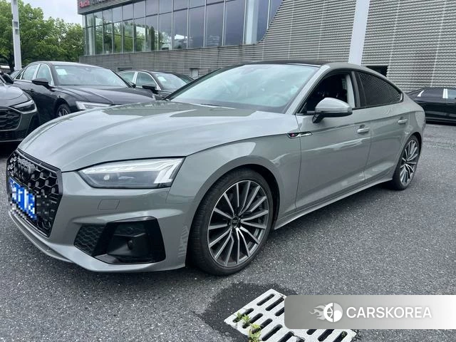 Audi A5 2022 Темно-серый из Китая, фото 4
