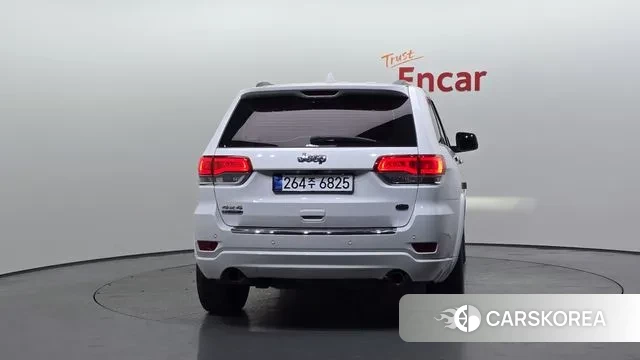 Jeep Grand Cherokee id 3203638 из Кореи 14