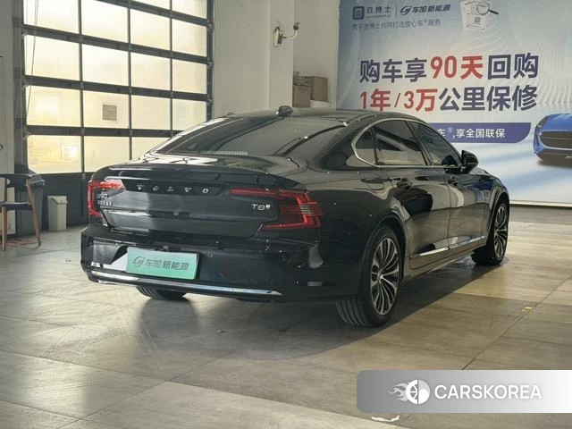 Volvo S90 PHEV 2025 Черный из Китая, фото 4