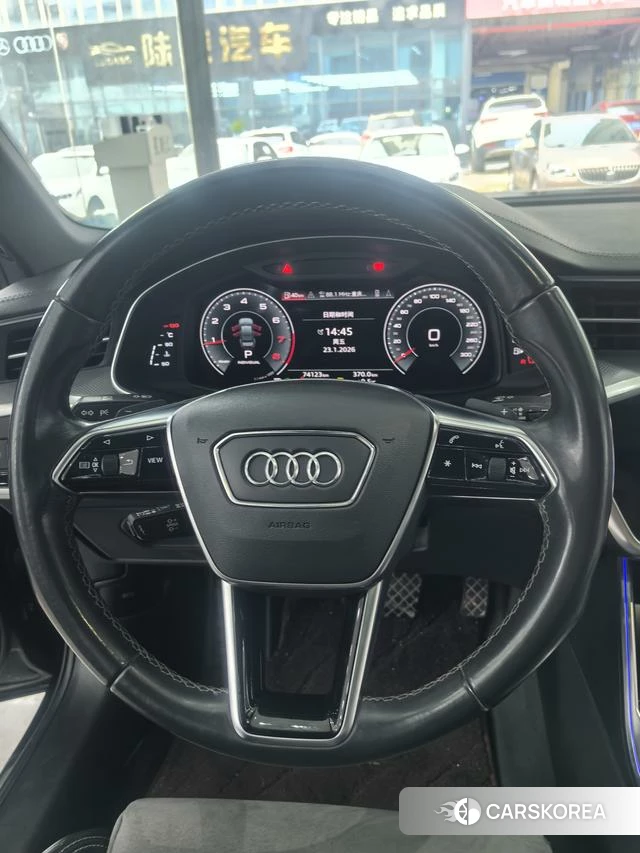 Audi A6L id 4275855 из Китая 14