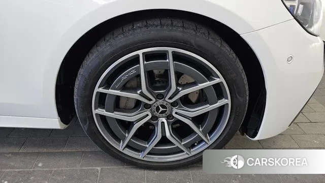 Mercedes-Benz E-Class W213 id 3629845 из Кореи 14