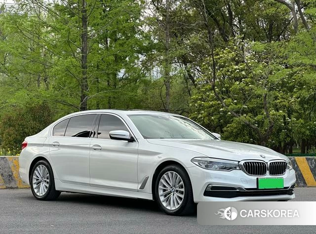 BMW 5 series PHEV id 4212646 из Китая 16