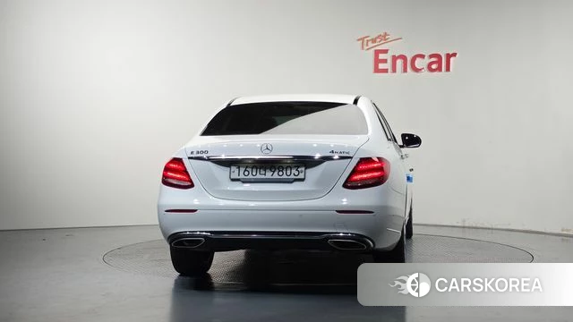 Mercedes-Benz E-Class W213 id 4907111 из Кореи 34