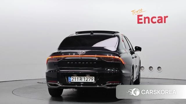 Hyundai The New Grandeur IG Hybrid id 4410011 из Кореи 25