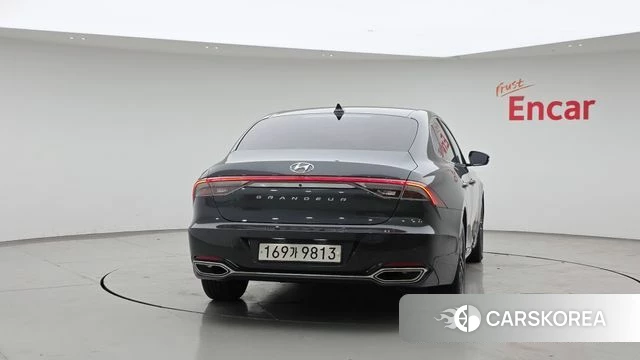 Hyundai The New Grandeur IG id 4614781 из Кореи 14