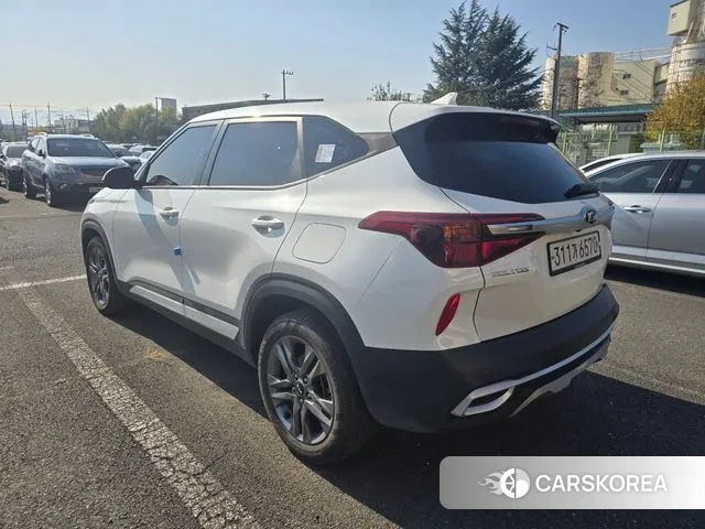 Kia Seltos id 3402598 из Кореи 12