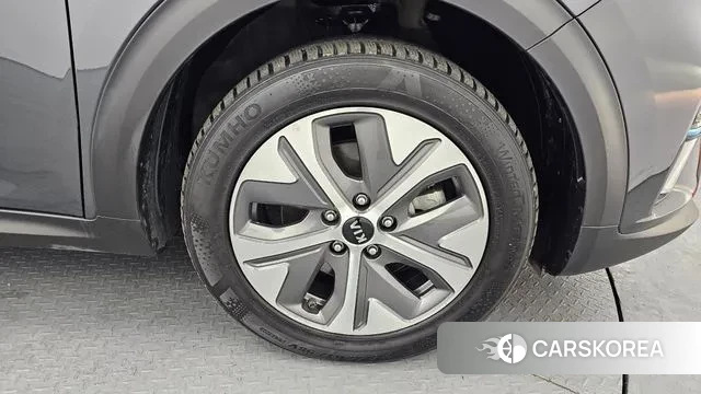 Kia Niro EV id 3765315 из Кореи 14