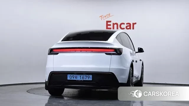 Tesla Model Y id 3595971 из Кореи 14