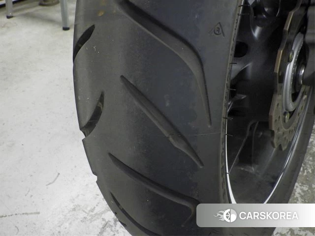 Honda CBR400R id 4184943 из Японии 28