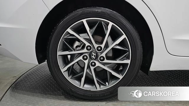 Hyundai The New Avante AD id 4345589 из Кореи 24