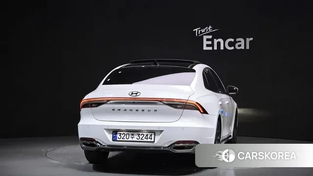 Hyundai The New Grandeur IG Hybrid id 3384223 из Кореи 14