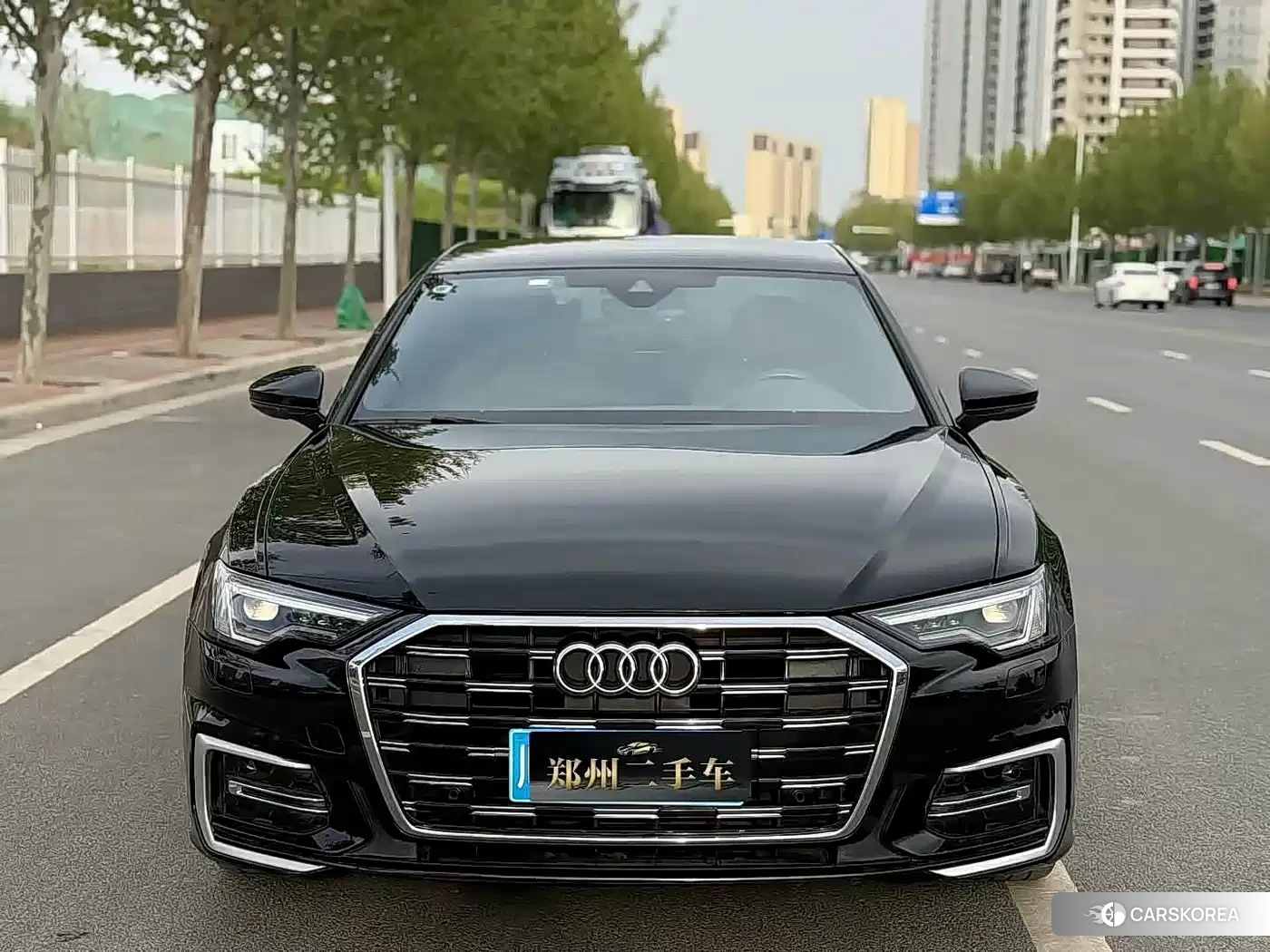 Audi A6L id 4553788 из Китая 12