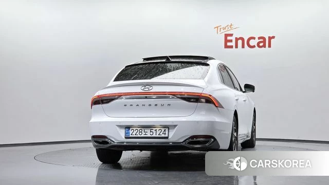 Hyundai The New Grandeur IG Hybrid id 4500565 из Кореи 30
