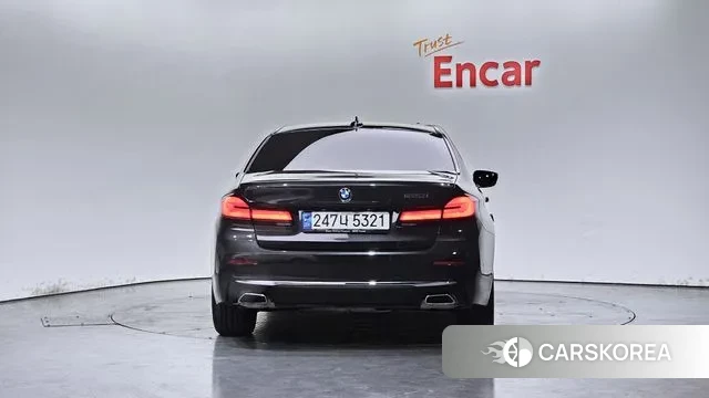 BMW 5 Series (G30) id 3518117 из Кореи 14