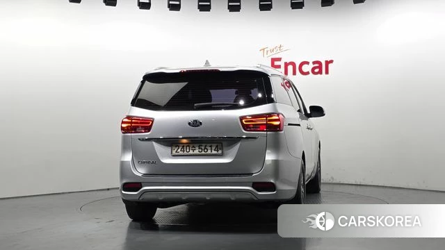 Kia The New Carnival id 4873579 из Кореи 14