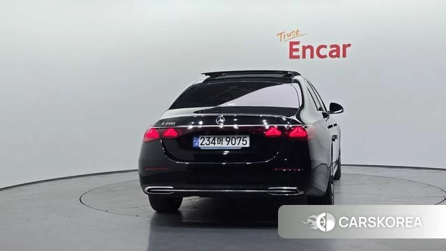 Mercedes-Benz E-Class W214 id 4612484 из Кореи 14