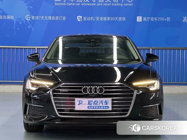 Audi A6L id 4240574 из Китая 27