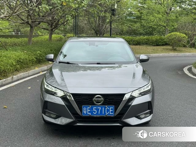 Nissan Xuan Yi 2021 Темно-серый из Китая, фото 5
