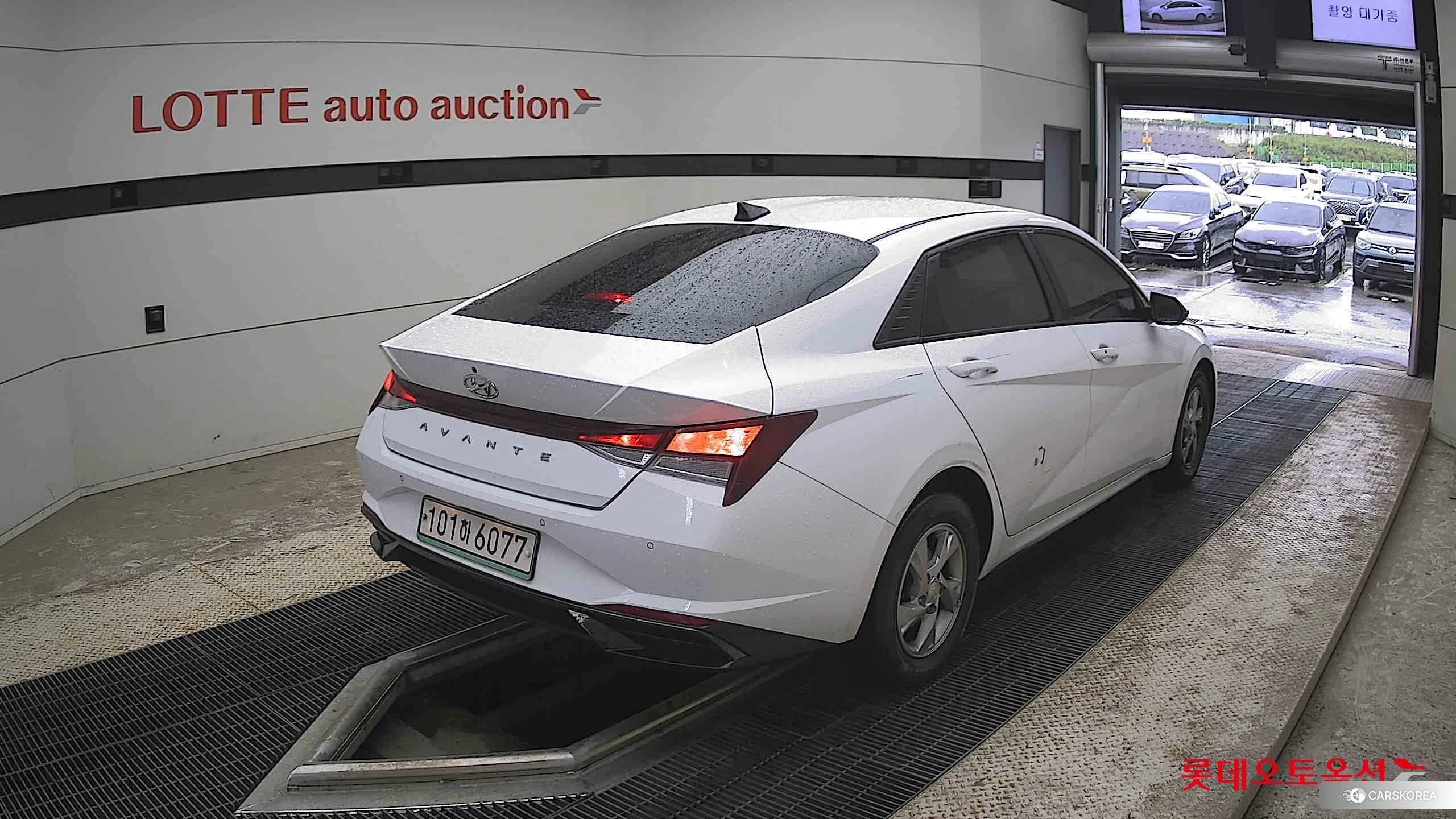 Hyundai Avante id 4352345 из Кореи 32