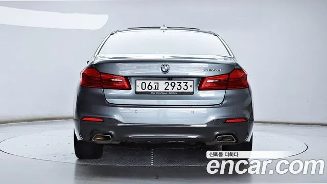BMW 5 Series (G30) id 2913095 из Кореи 14