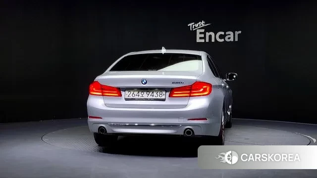 BMW 5 Series (G30) id 3171083 из Кореи 14