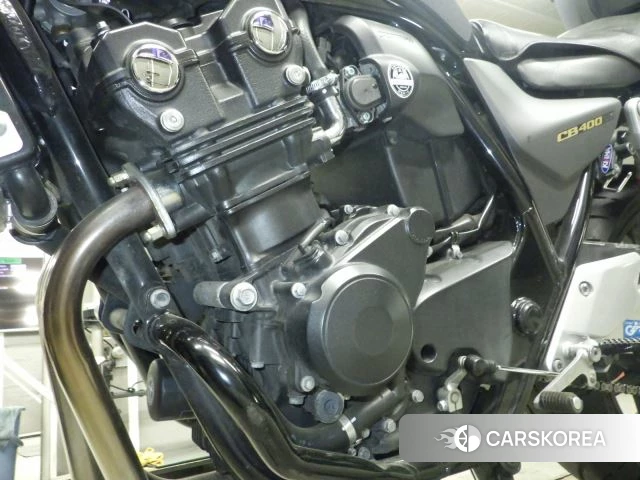Engine photo