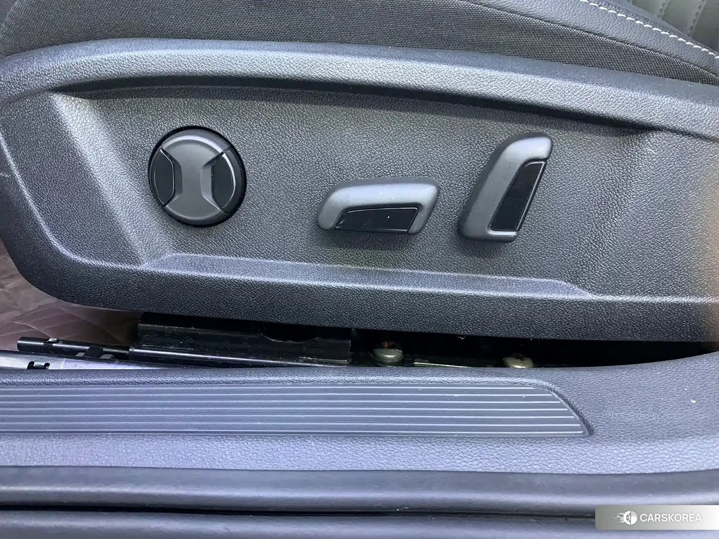 Volkswagen Passat id 4599691 из Китая 14