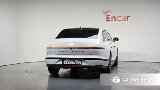 Hyundai Grandeur Hybrid (GN7) id 3031589 из Кореи 14