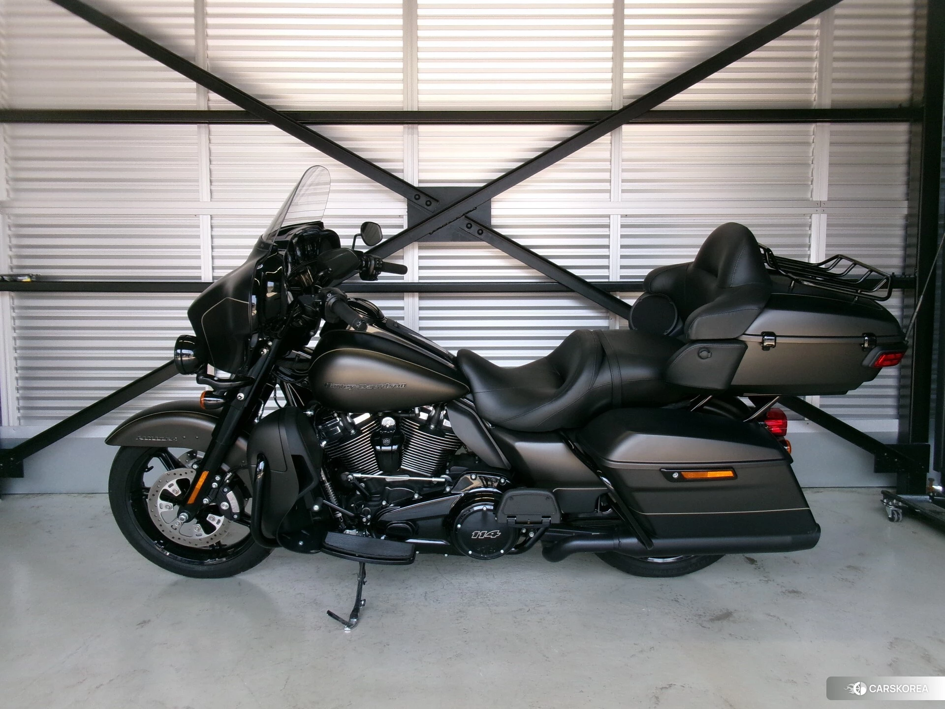 Проданный Harley-Davidson Electra Glide FLHTK1690 2021 из Японии, фото 2