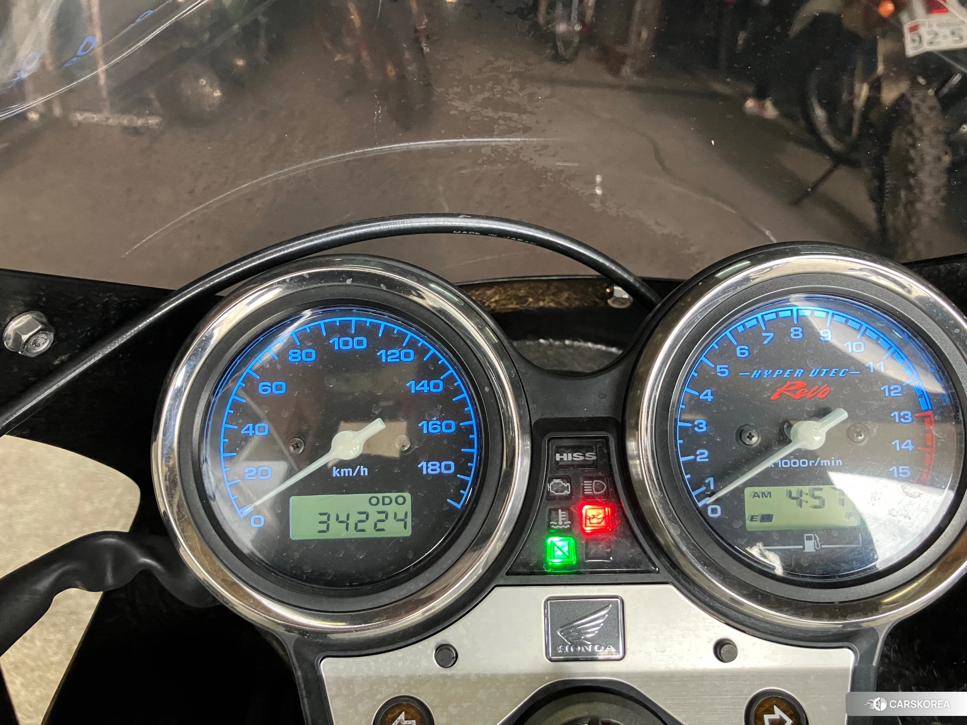 Проданный Honda CB400SF id 3951840 из Японии, фото 4