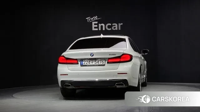 BMW 5 Series (G30) id 3487598 из Кореи 14