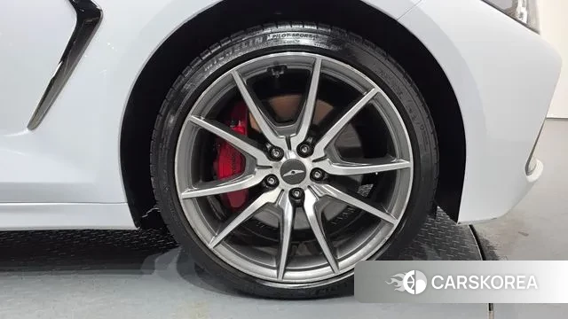 Genesis G70 id 3090940 из Кореи 14