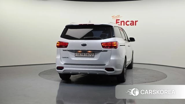 Kia The New Carnival id 4284511 из Кореи 31