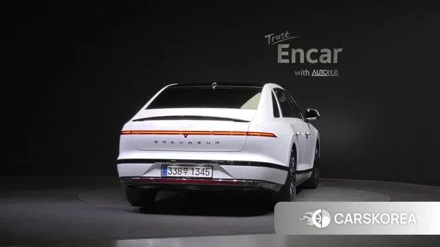 Hyundai Grandeur Hybrid (GN7) id 3333476 из Кореи 14