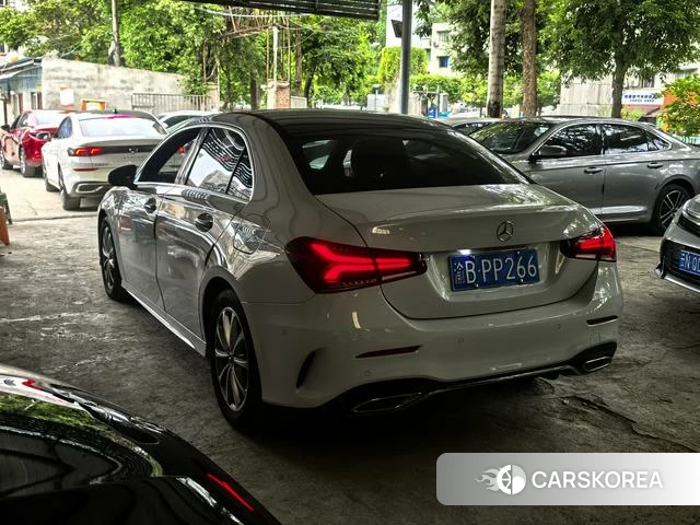 Mercedes-Benz Class A 2021 Белый из Китая, фото 5