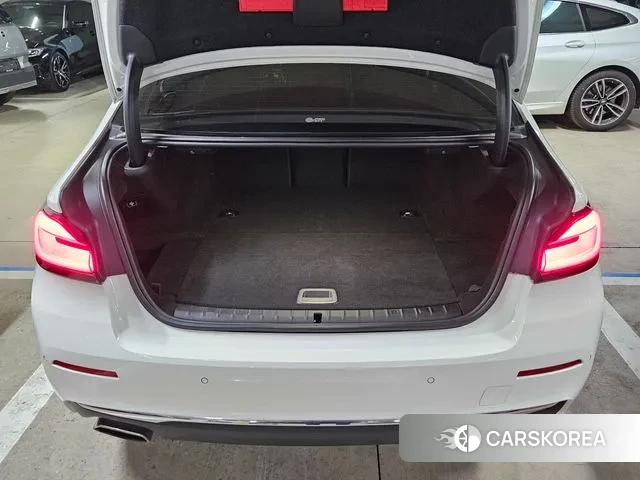 BMW 5 Series (G30) id 3207715 из Кореи 14