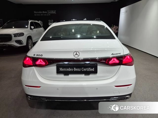Mercedes-Benz E-Class W214 id 3963196 из Кореи 14