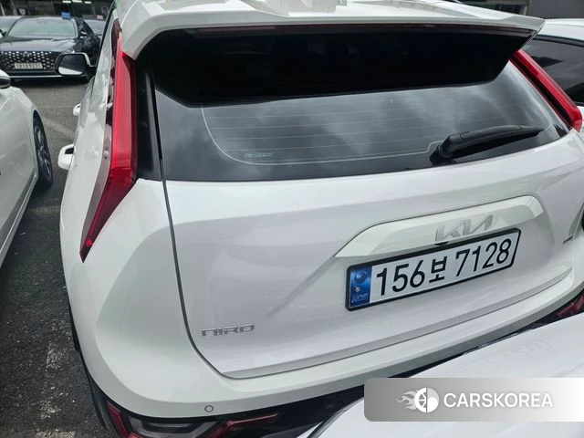 Kia Di Ol Nu Niro 2022 Белый из Кореи, фото 6