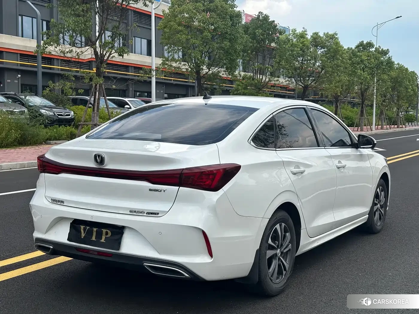 Chang'an Yidong 2023 Белый из Китая, фото 4