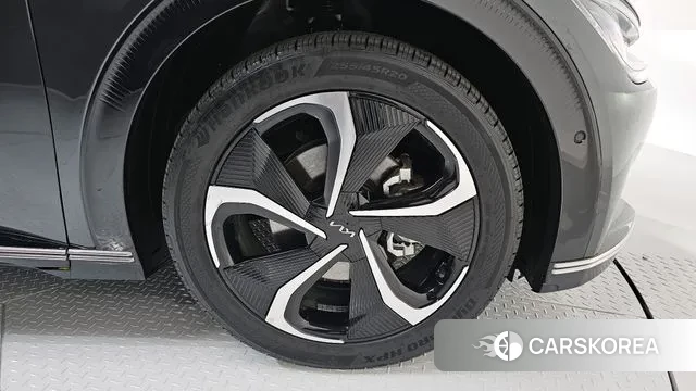 Kia EV6 id 3323589 из Кореи 14