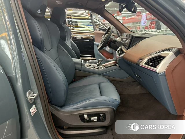 BMW XM id 4366034 из Китая 10