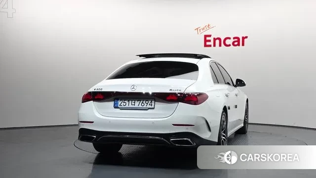 Mercedes-Benz E-Class W214 id 3457324 из Кореи 14