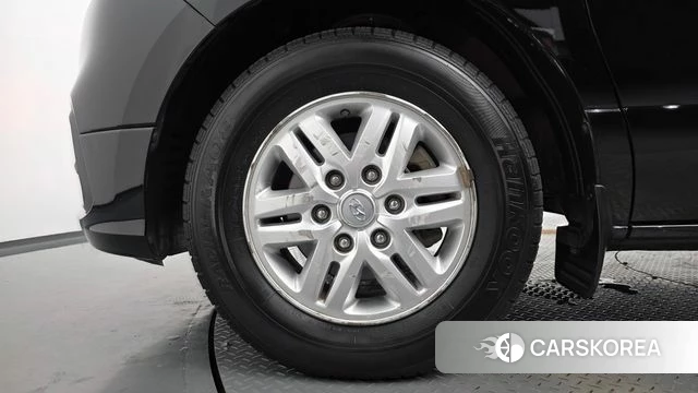 Hyundai The New Grand Starex id 4708417 из Кореи 25