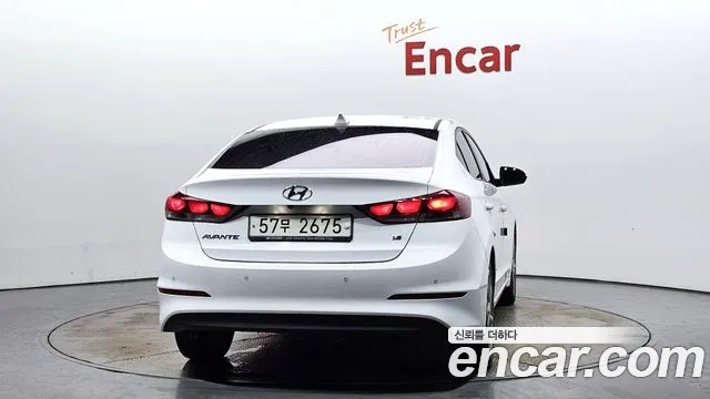 Hyundai Avante AD id 2946378 из Кореи 14