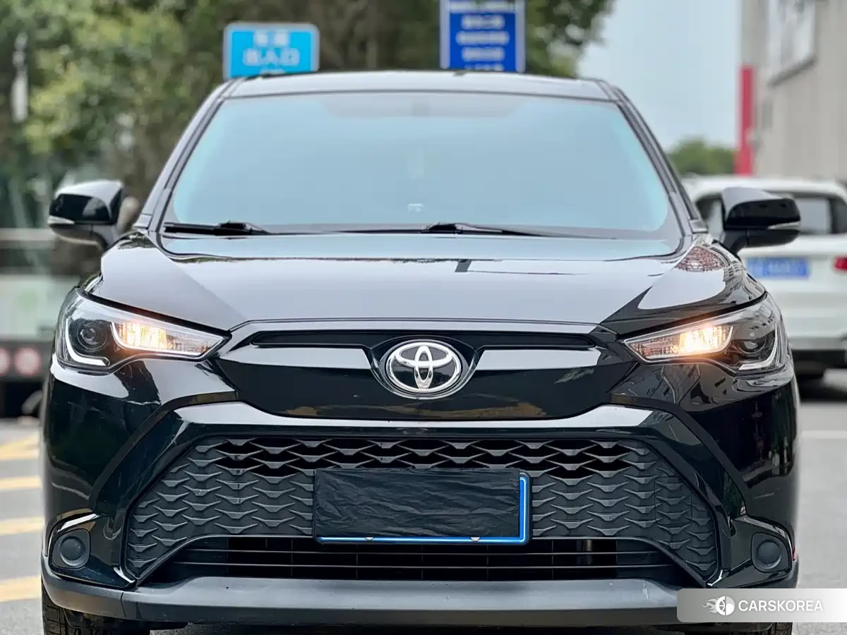 Toyota Frontlander 2024 Черный из Китая, фото 6
