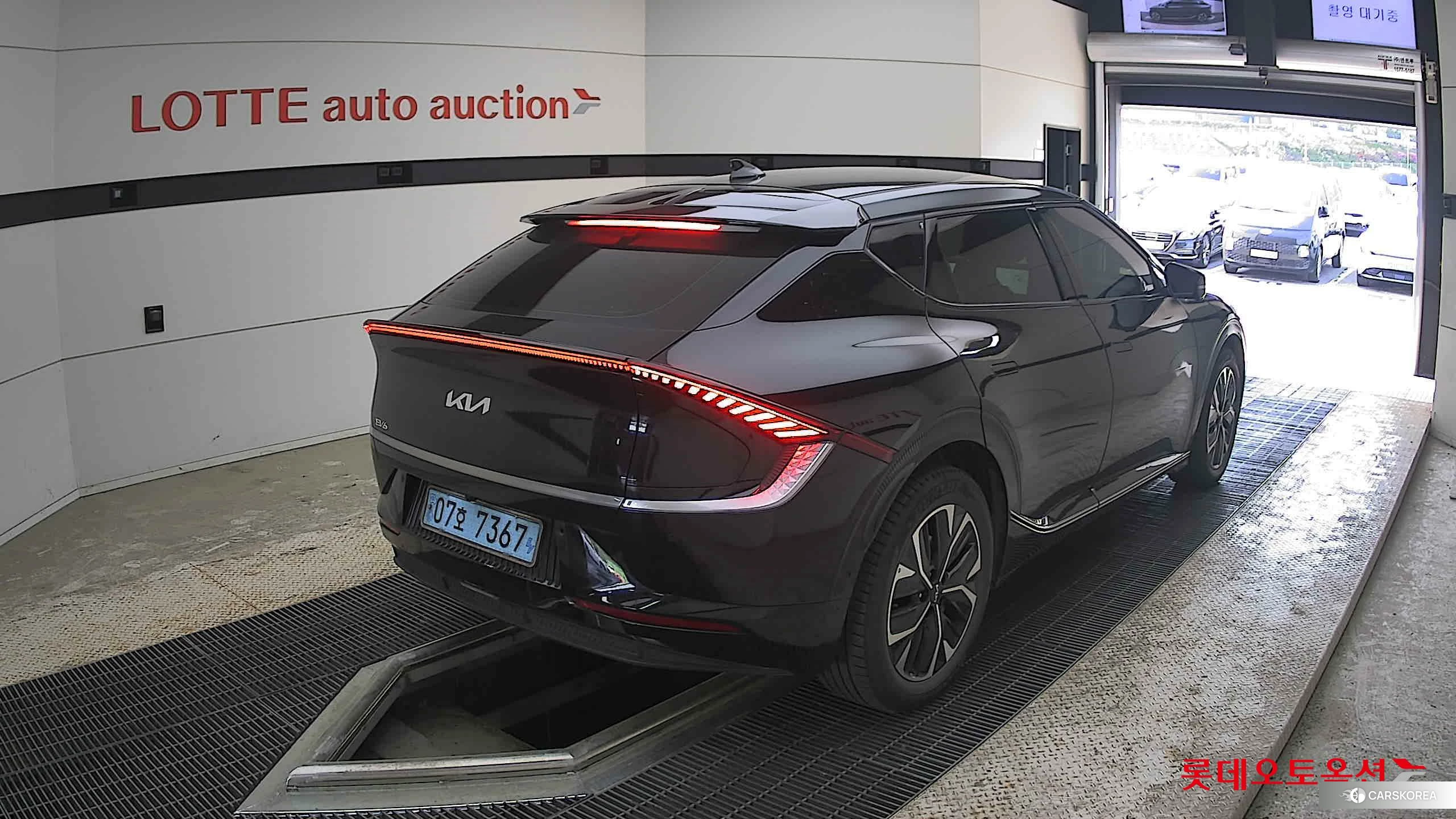 Kia EV6 id 4289615 из Кореи 32